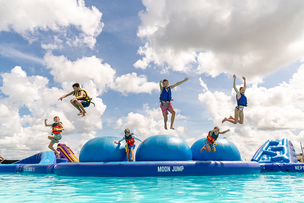 Guests on the Aqua Course at Lagoonfest Texas